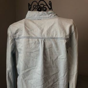 ☃️SALE Aeropostale Grey V-Neck & Jean Jacket